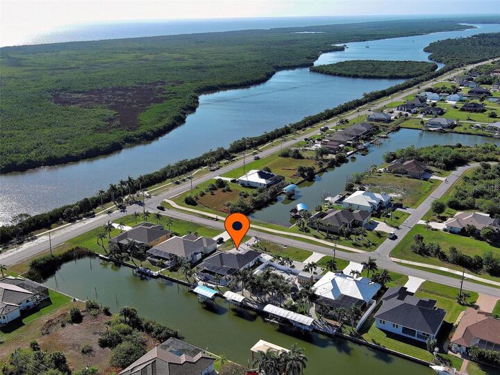 Property Photo:  8577 Calumet Boulevard  FL 33981 