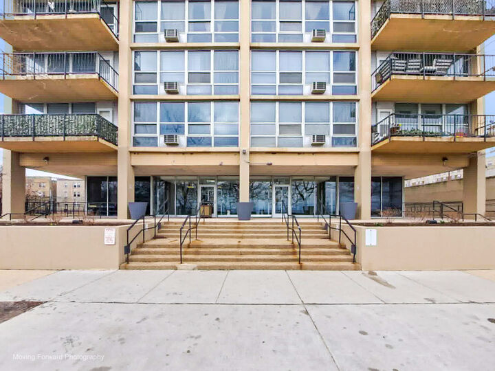 Property Photo:  6730 S South Shore Drive 1504  IL 60649 