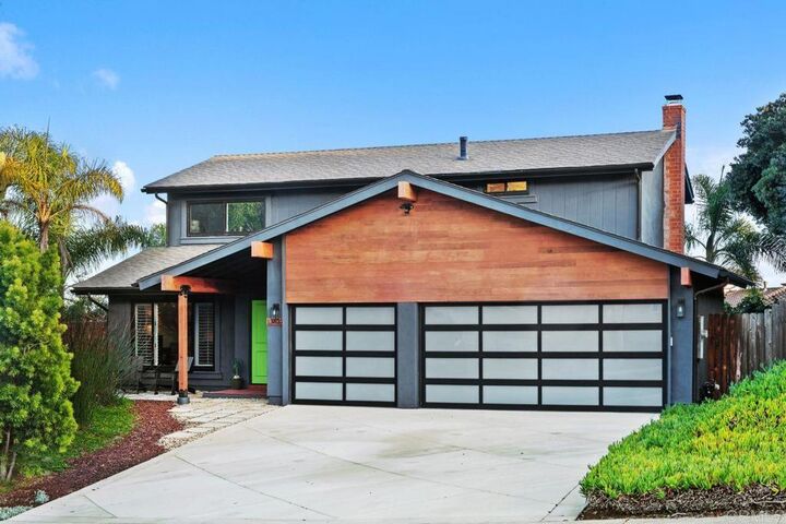 Property Photo:  13637 Calais Drive  CA 92014 