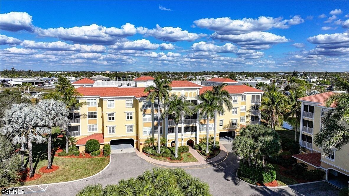 Property Photo:  255 W End Drive 1412  FL 33950 