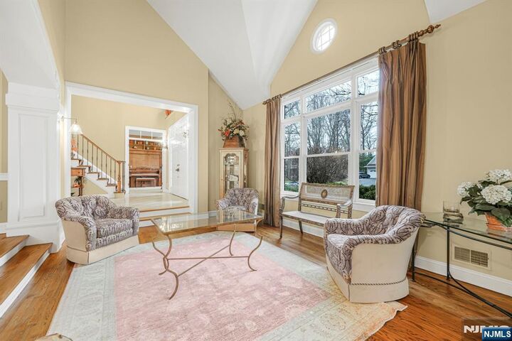 Property Photo:  47 Abbott Road  NJ 07082 