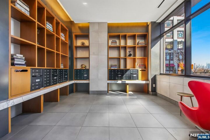 Property Photo:  1400 Hudson Street 805  NJ 07030 