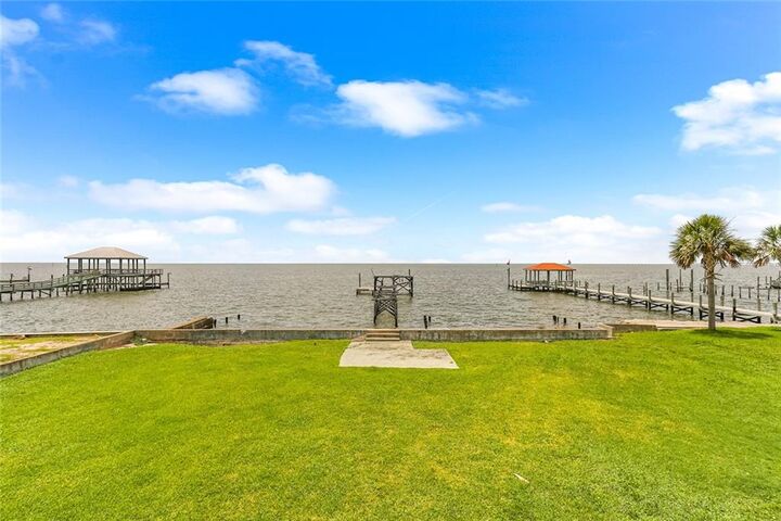 Property Photo:  36 Treasure Isle Drive  LA 70461 