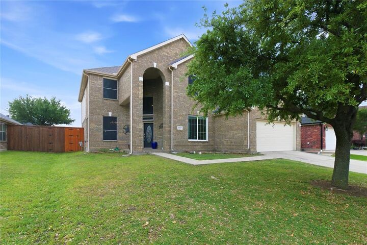 Photo de la propriété:  2817 NW Appaloosa Court  TX 75068 