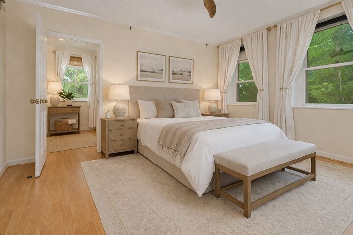 Property Photo:  75 Glen Rd B5  MA 02445 