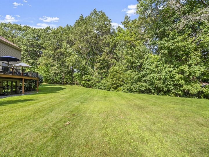 Property Photo:  770 Salisbury St 424  MA 01609 