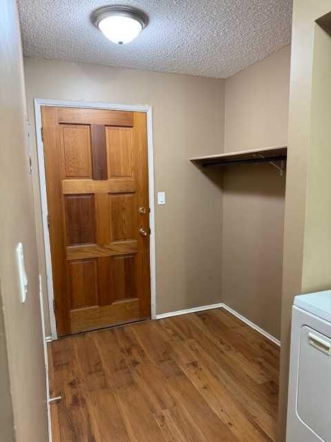 Property Photo: 11114 Hoppe 101 AB T0E 0Y0