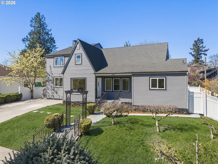 Property Photo:  5609 NE 32nd Ave  OR 97211 