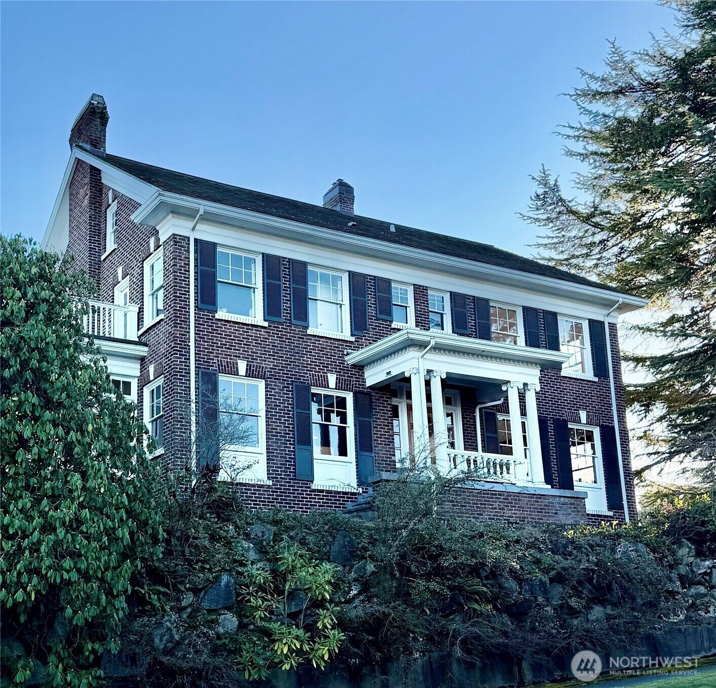 Property Photo:  3303  Cascadia Avenue S  WA 98144 