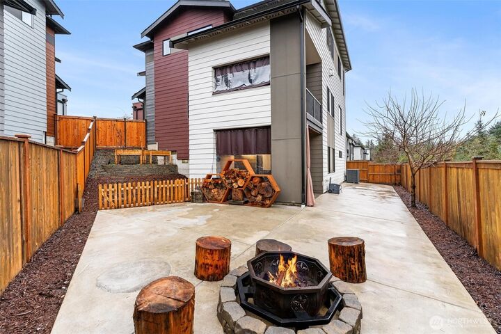 Property Photo:  4806  54th Avenue W  WA 98467 