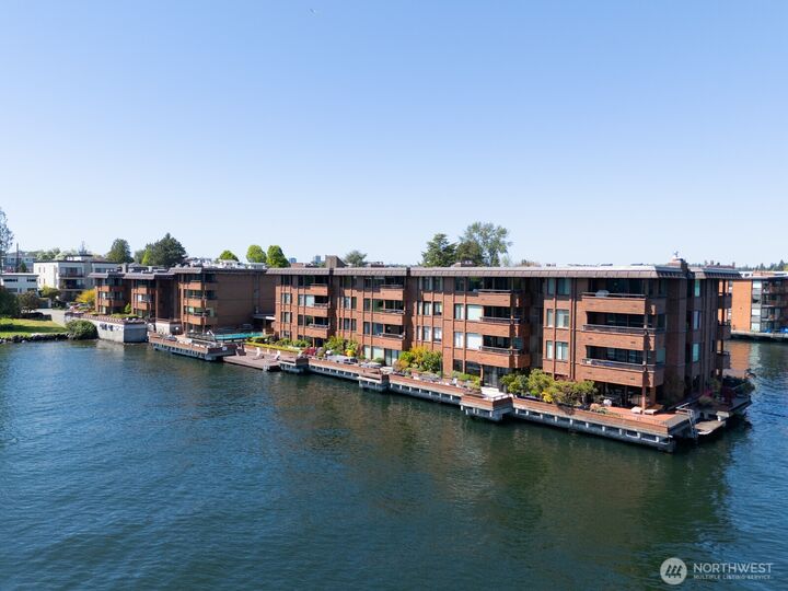 Property Photo:  2330  43rd Avenue E 403B  WA 98112 