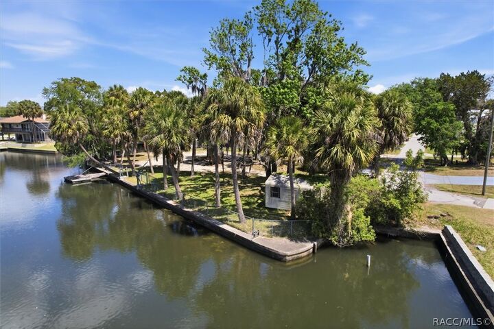 Property Photo: 1941 NW 16th Street FL 34428