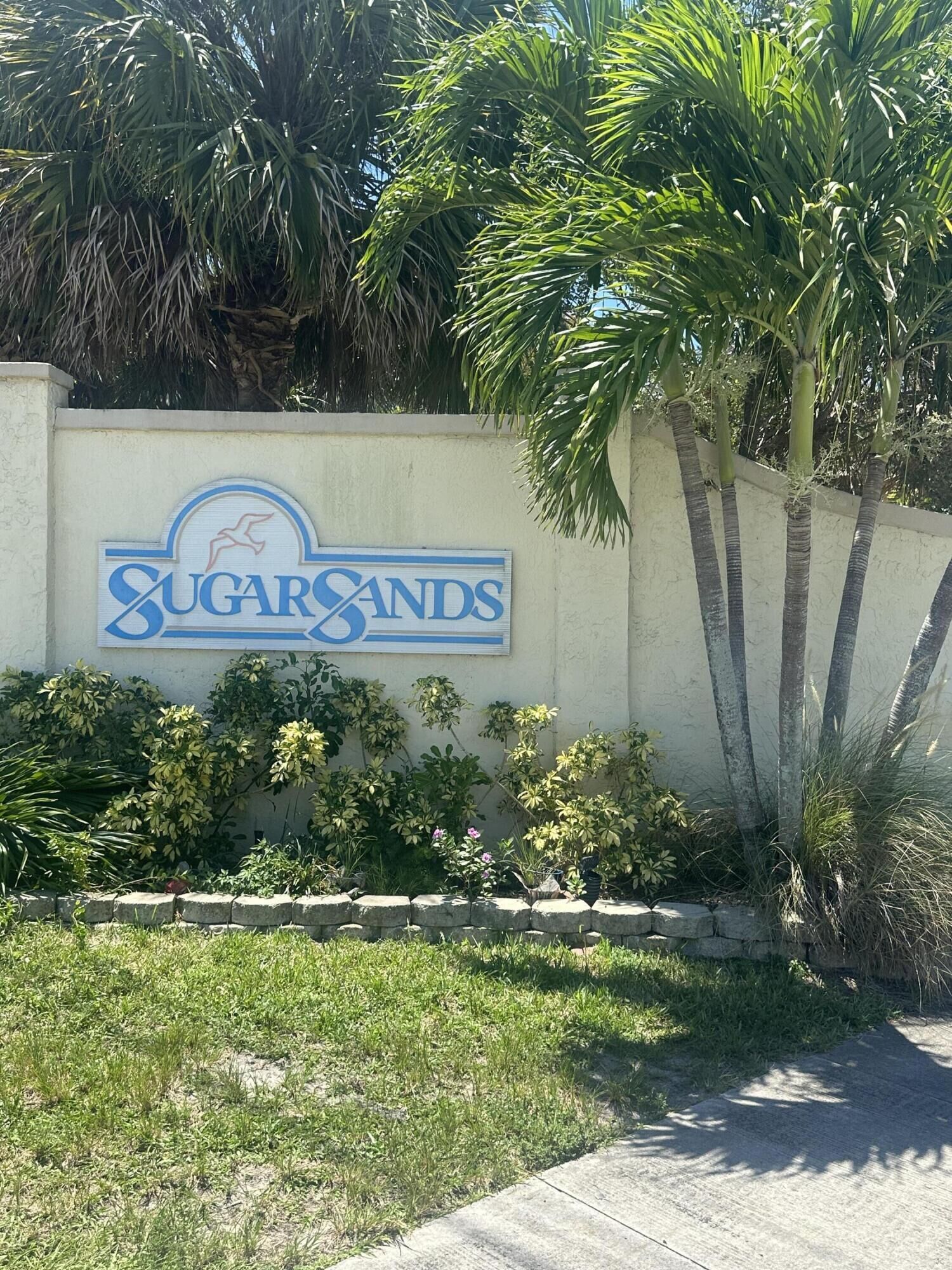 Property Photo: 7648 SE Sugar Sand Circle FL 33455