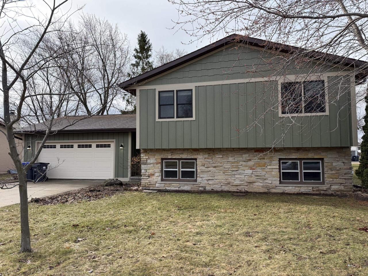 Property Photo:  118 Alexander Drive  WI 54957 
