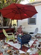 Property Photo:  1909 Pierce St 2  FL 33020 