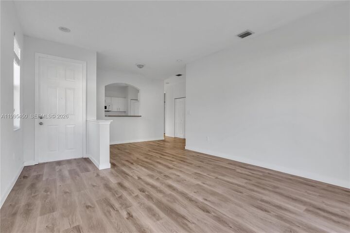 Property Photo:  963 NE 42nd Ter 963  FL 33033 