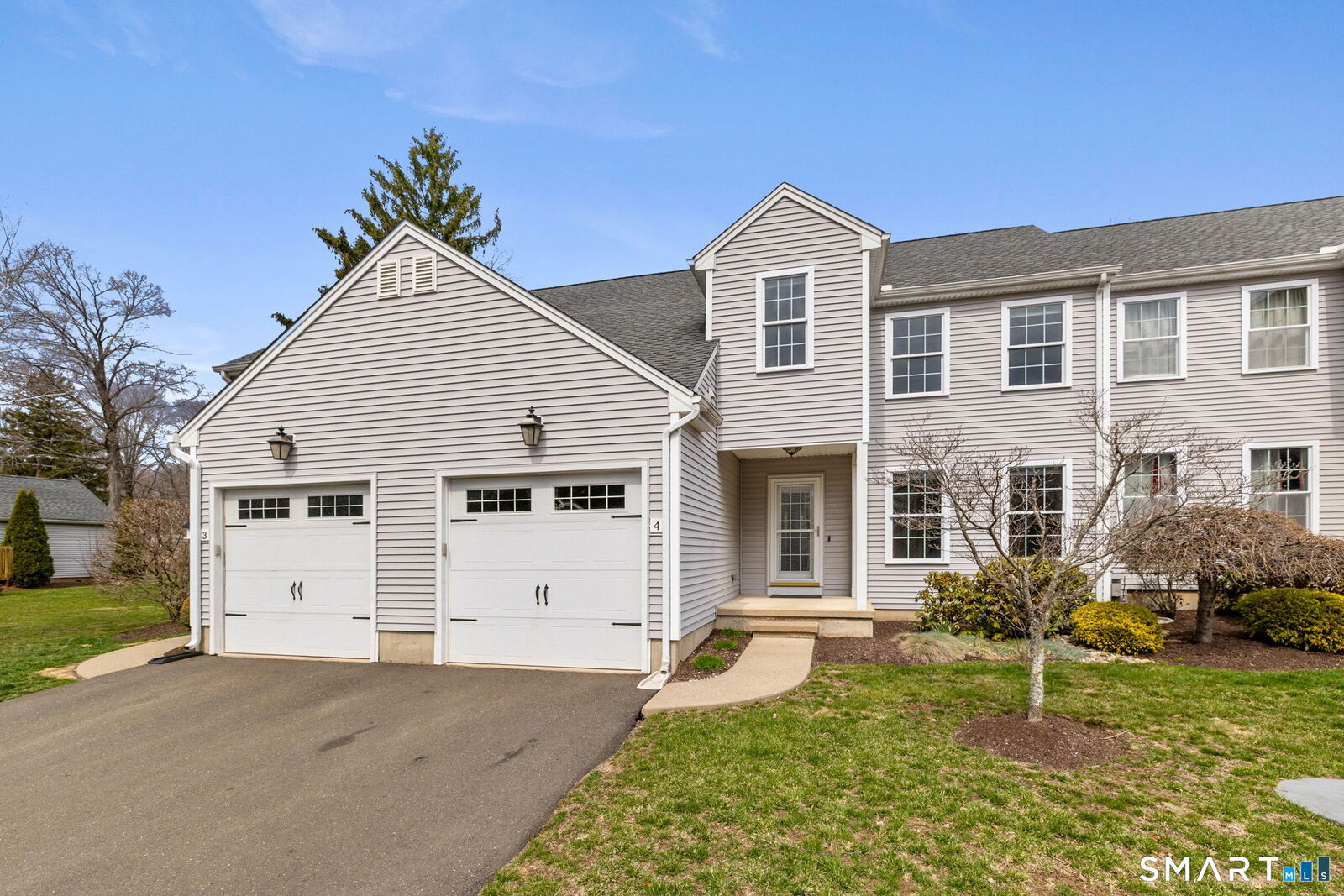 Property Photo:  185 West Street 4  CT 06479 
