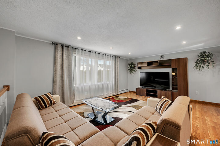 Property Photo:  2391 Stanley Street  CT 06053 