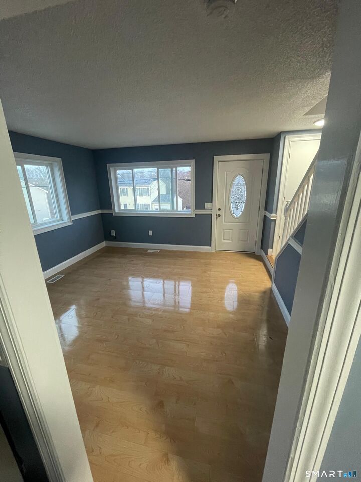 Property Photo:  47 Merrimac Street  CT 06810 