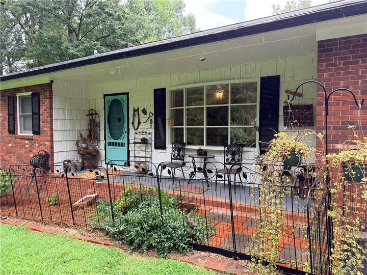 Property Photo: 357 Holly Hill Street NC 28659