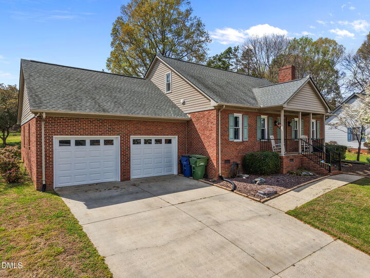 Property Photo: 418 Wildwood Lane NC 27253