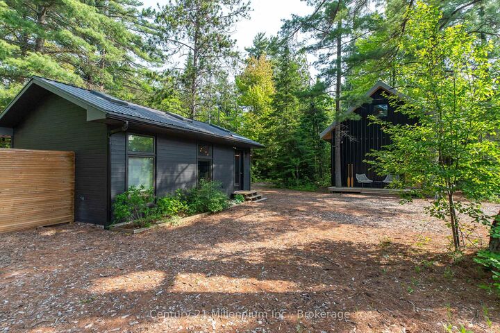 204 Ogimah Road — photo 1