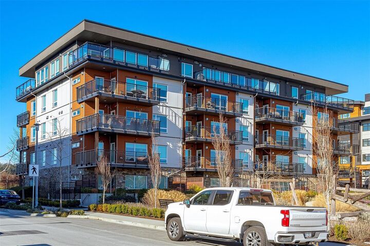 Property Photo: 2500 Hackett Cres #307 BC V8M 0C1