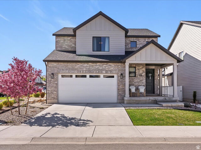 Property Photo: 15 W Orchard Ln UT 84010