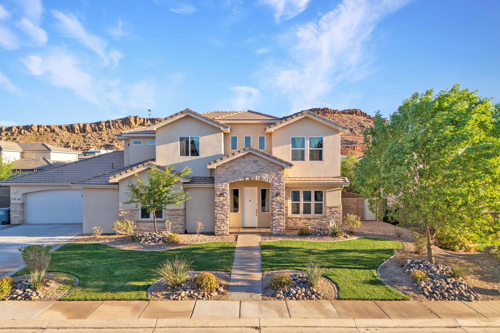 Property Photo:  3216 E Holly Dr  UT 84790 