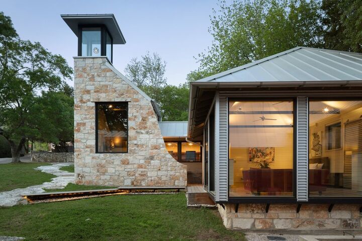 Property Photo:  4707 Peace Pipe Path  TX 78746 