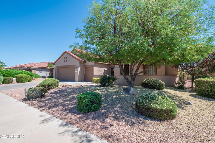 Property Photo: 15069 W Double Tree Way AZ 85374
