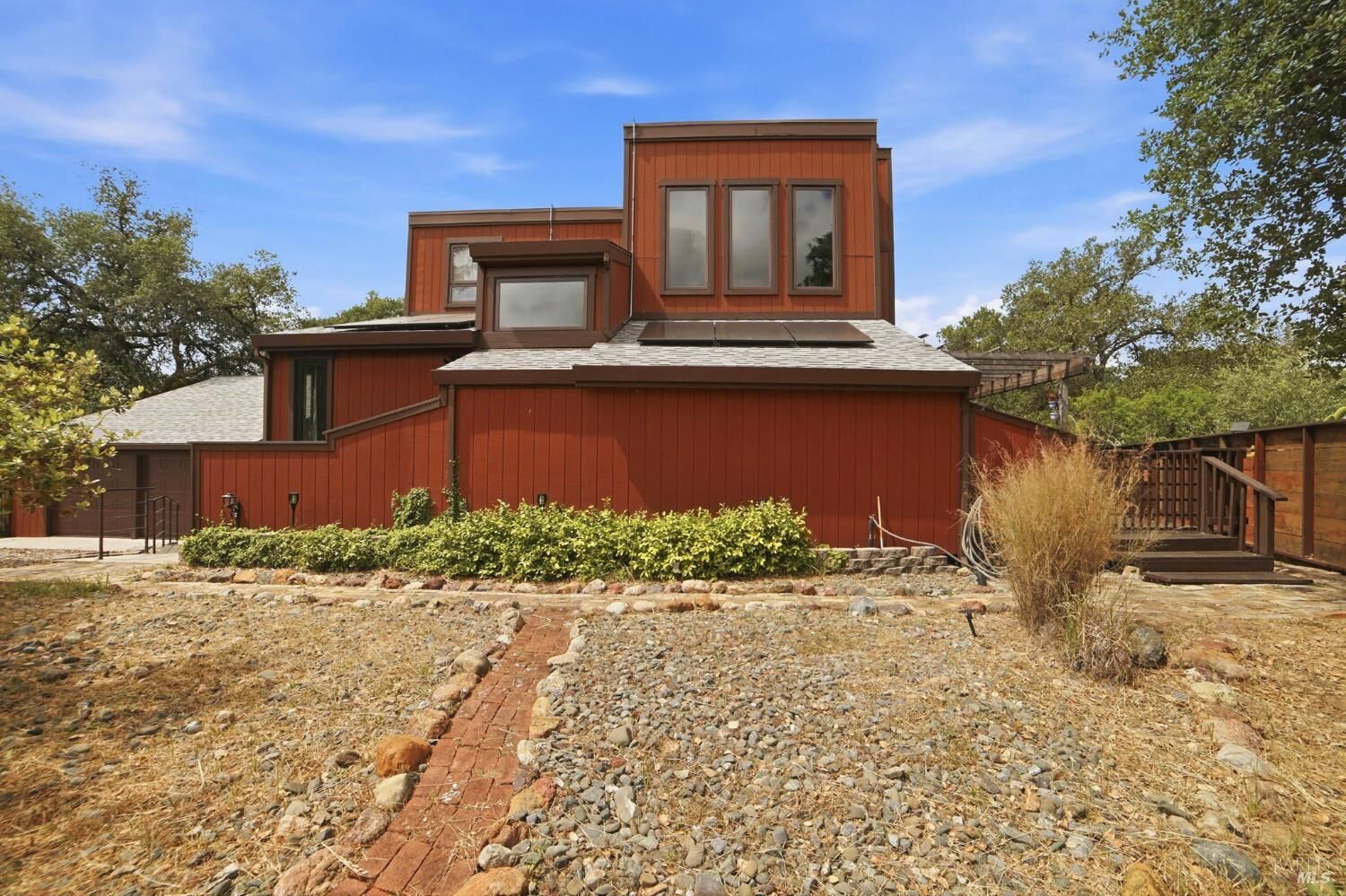 Property Photo:  26807 Oak Knoll Terrace  CA 95425 