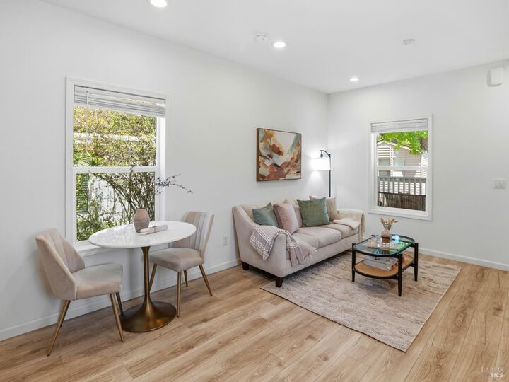 Property Photo:  108 Ensenada Drive  CA 94949 