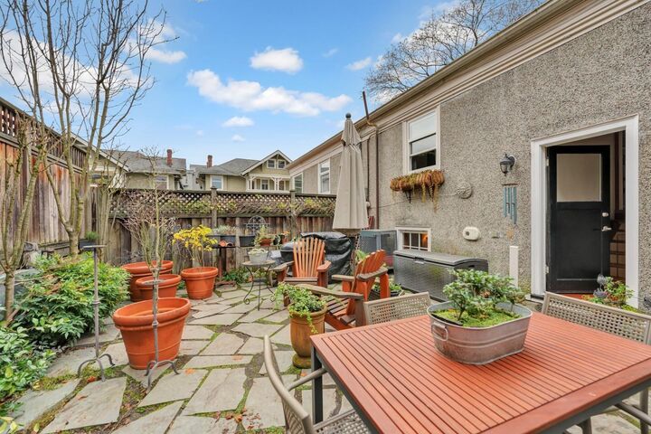 Property Photo:  2303 W 3rd Avenue  BC V6K 1L6 