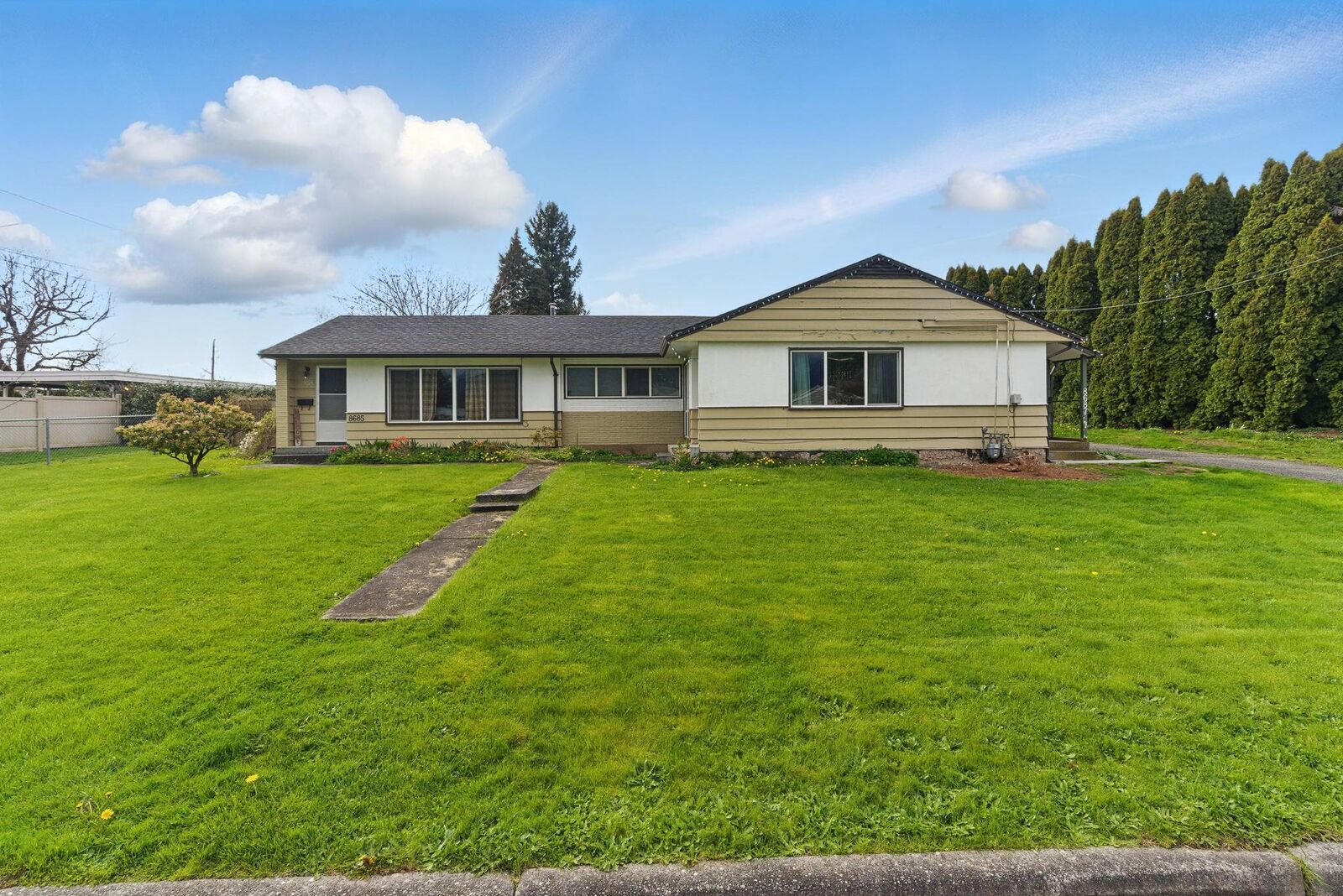 Property Photo: 8687 Elm Drive BC V2P 4Y3