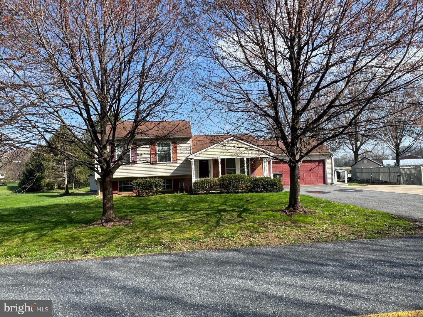 Property Photo:  715 Hempfield Hill  PA 17512 