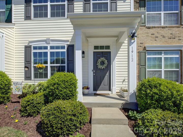 Property Photo:  1912 Aston Mill Place  NC 28273 