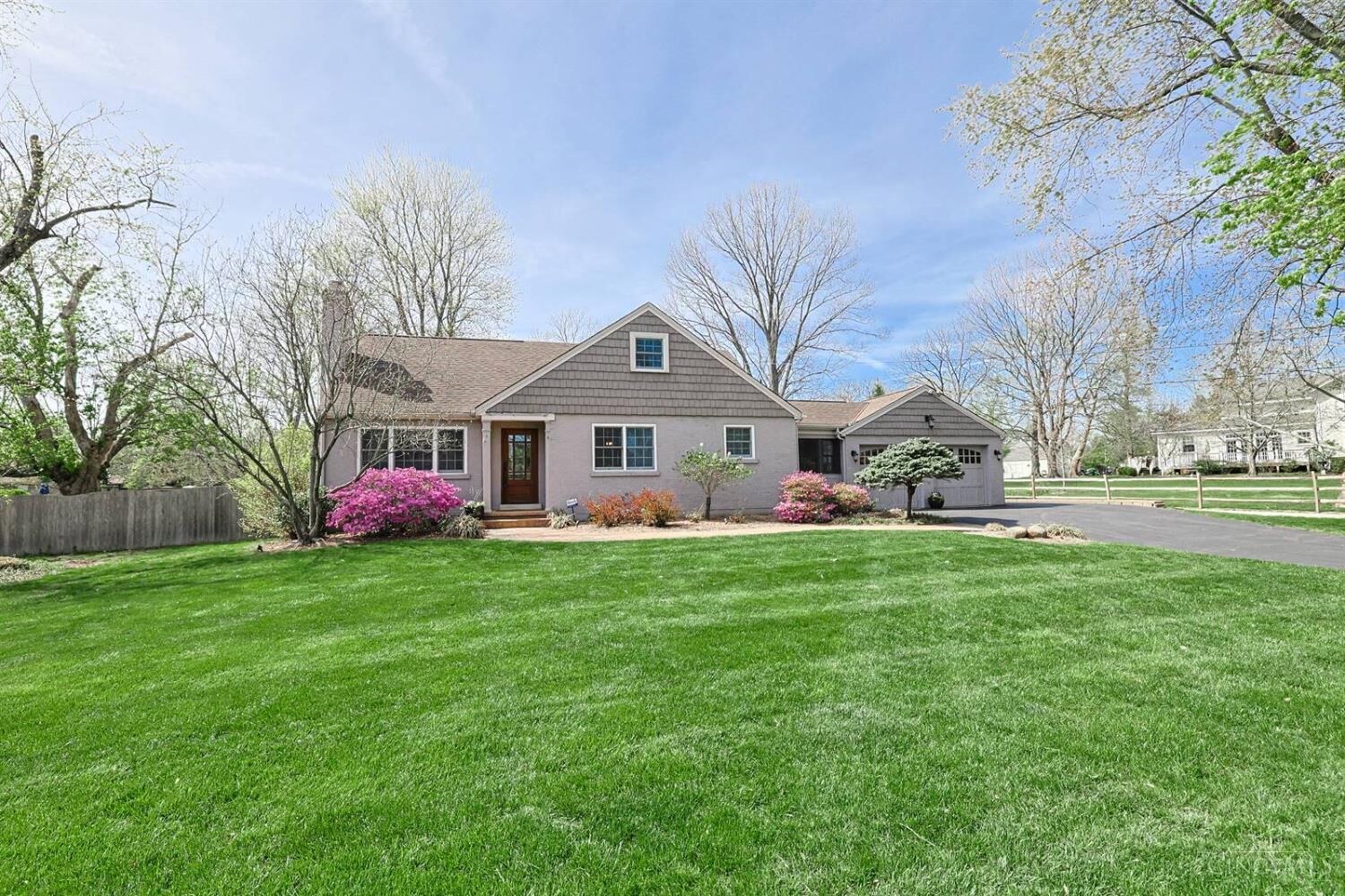 Property Photo: 5801 Kenwood Road OH 45243