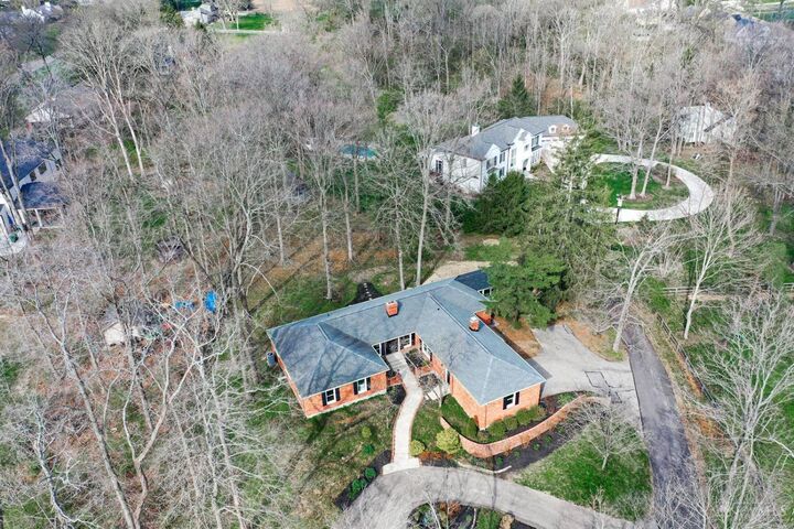 Property Photo: 7811 Shawnee Run Road OH 45243