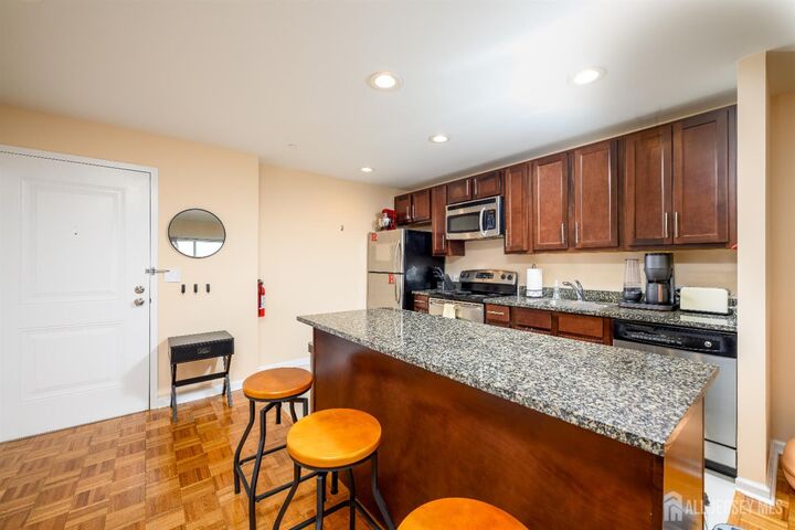 Property Photo:  110 Somerset Street 2103  NJ 08901 