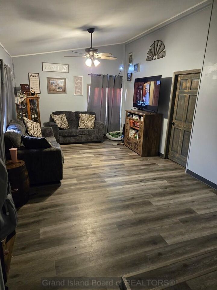 Property Photo:  820 S Pine Ave. #220  NE 68901 