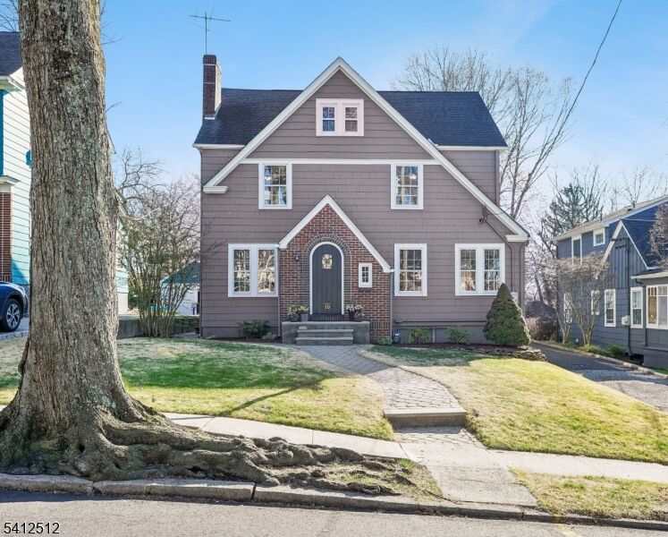 Property Photo:  10 Harvard Ave  NJ 07040 