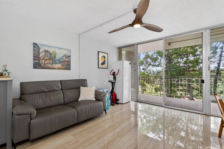 Property Photo:  98-703 Iho Place 1-901  HI 96701 