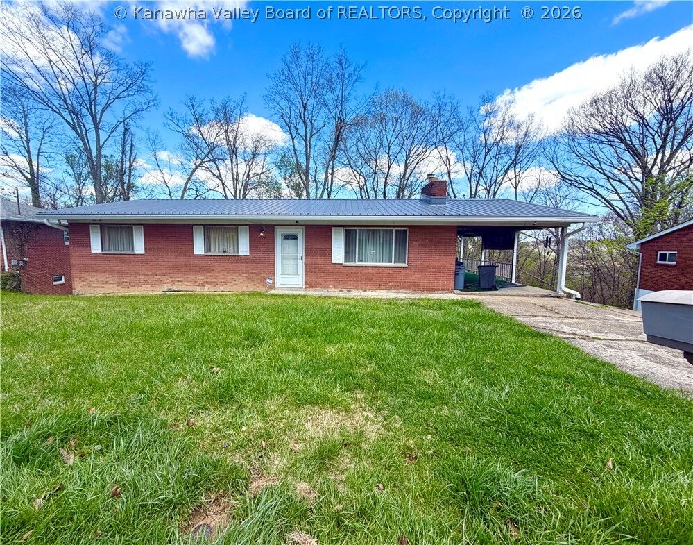Property Photo:  682 Gordon Drive  WV 25314 
