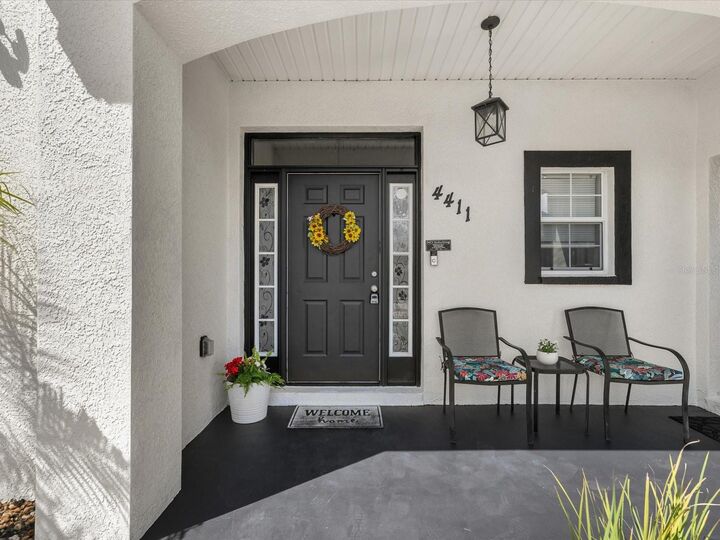 Property Photo:  4411 W Oklahoma Avenue  FL 33616 