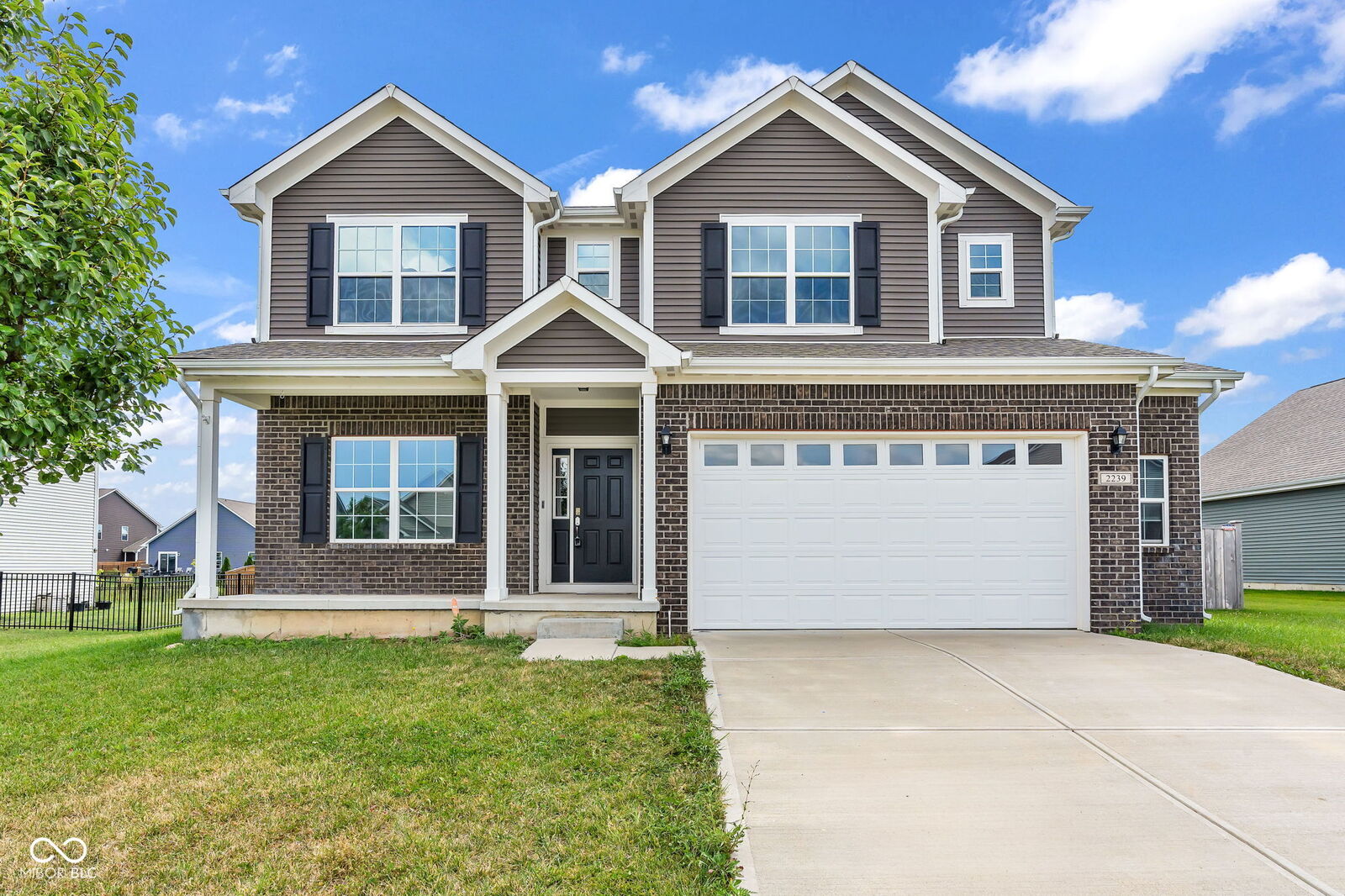 Property Photo:  2239 Summer Shore Drive  IN 46143 