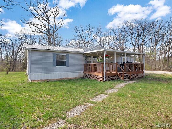 Property Photo:  177 Pinnacle Lake Road  MO 63363 