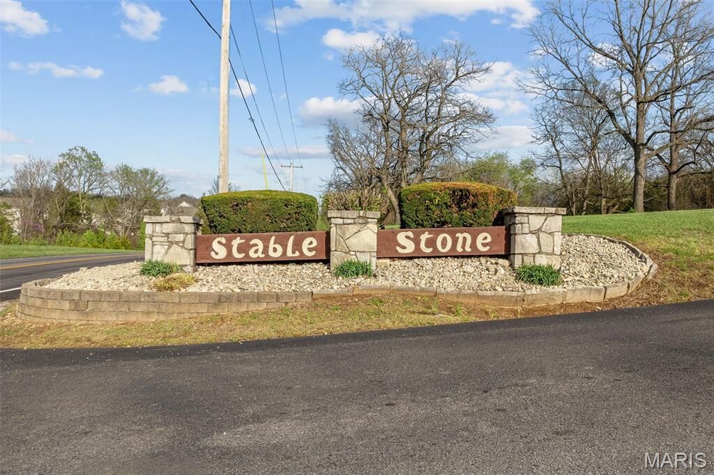 Property Photo:  15 (Lot#35) Stablestone Drive  MO 63084 