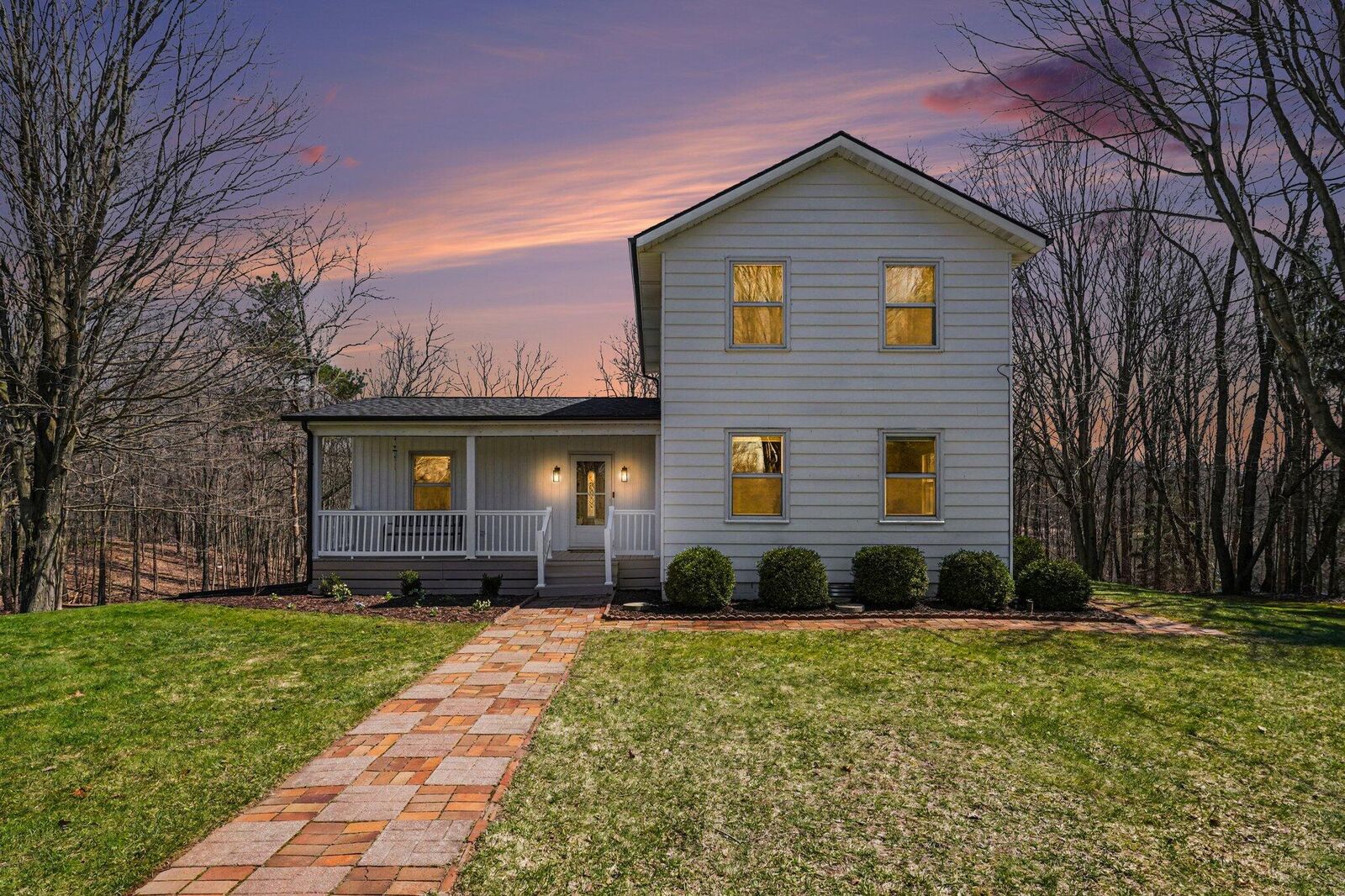 Property Photo:  1116 N 6th Street  MI 49009 