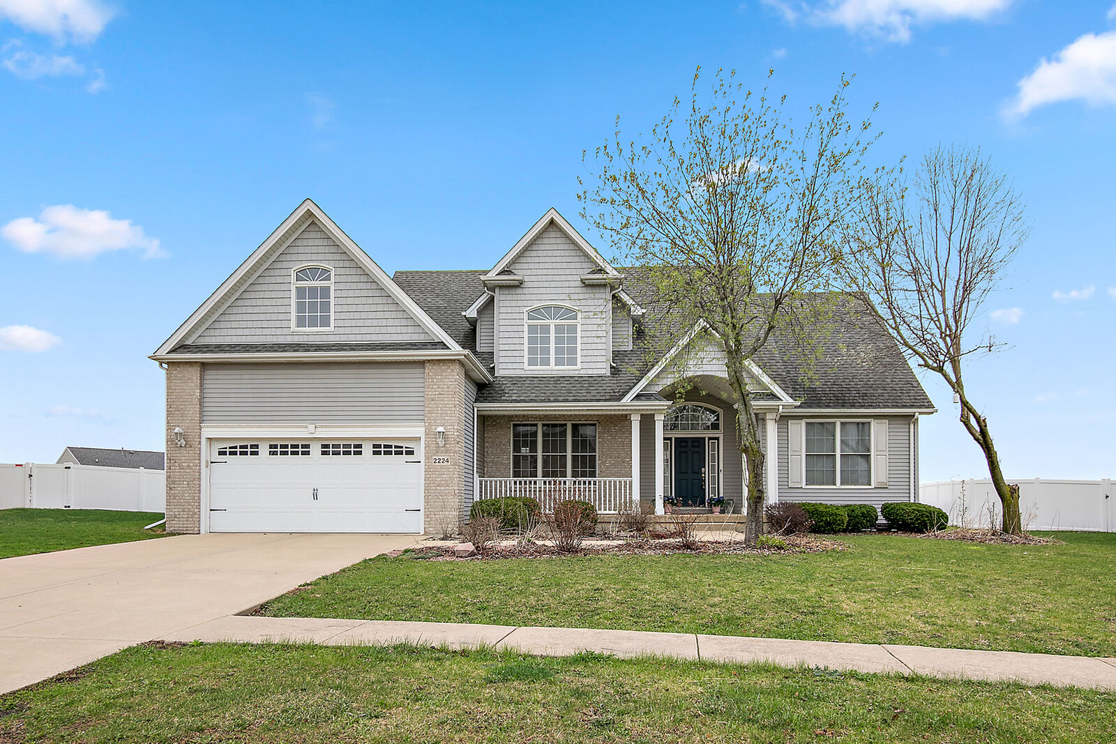 Property Photo: 2224 Trappers Lane IL 60914